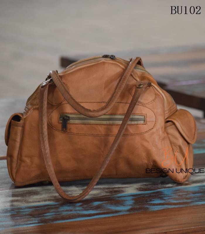 Handcrafted tan leather duffle bag with front zip pocket, vintage finish, Rajasthan-made, BU102 (4)